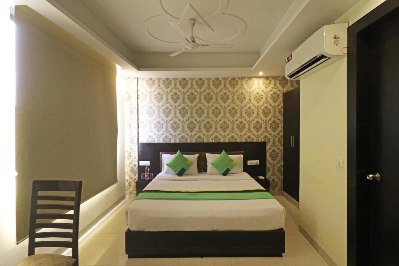 Hotel PREMIER SUITES Neu-Delhi Exterior foto